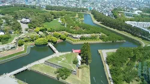 e0122232_00003433.jpg