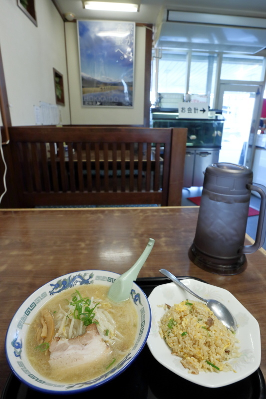 こってり味噌ラーメン 鈴木食堂_a0077663_07414396.jpg