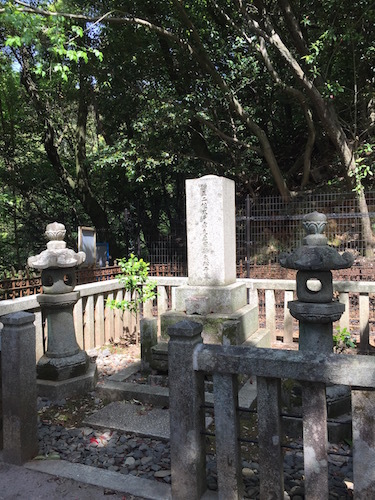 京都霊山護国神社＆霊山歴史館を見学　_d0341811_11385774.jpg