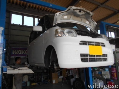 タント・プロボックスバン 車検整備中( ´◡` )۶ _c0213517_12165885.jpg