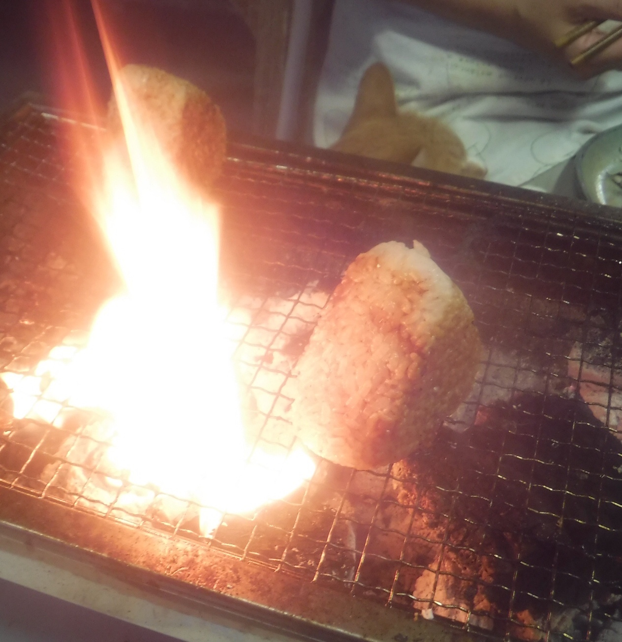 ゆっくりと魚焼く_d0195183_01383228.jpeg