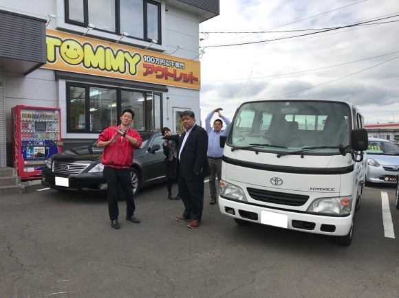 6月15日(金)☆TOMMYアウトレット☆あゆブログ(‥ºั⌔ºั‥ )今日は納車が3台!!ムーヴラテO様☆トヨエースO社様☆フーガY様☆レガシィK様ご成約♪_b0127002_18091867.jpeg