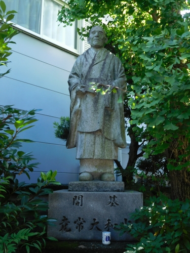 名古屋の古寺 その 2 金龍寺、建中寺、桃厳寺、龍泉寺、甚目寺 名古屋の古寺 その 2 金龍寺、建中寺、桃厳寺、龍泉寺、甚目寺