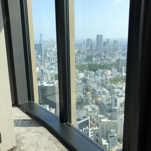 コンラッド大阪、1周年おめでとう!_f0215324_17523838.jpeg