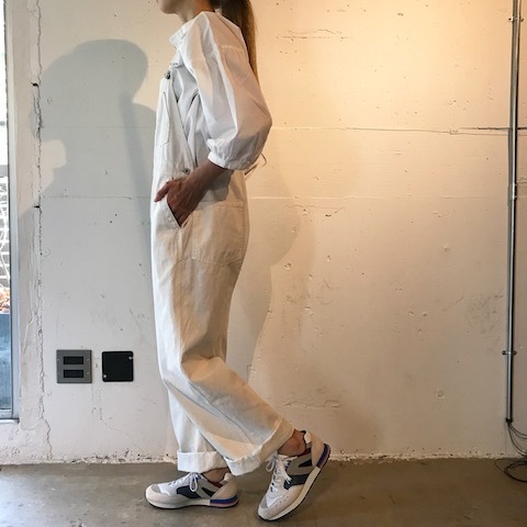 夏服を着た女たち 夏のオーバーオール_d0364239_19535955.jpg