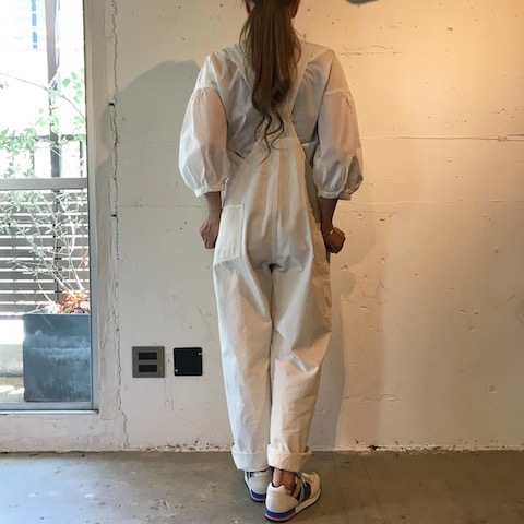 夏服を着た女たち 夏のオーバーオール_d0364239_19541200.jpg