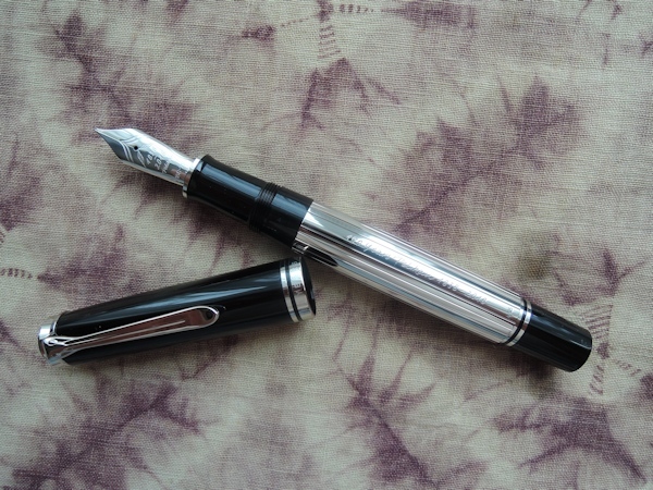 Pelikan社創業180周年記念モデル「 スピリット オブ 1838 」、撮りました。_e0200879_14165274.jpg