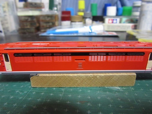 TOMIX EF67-100（更新車） : 赤い電車は臼い線