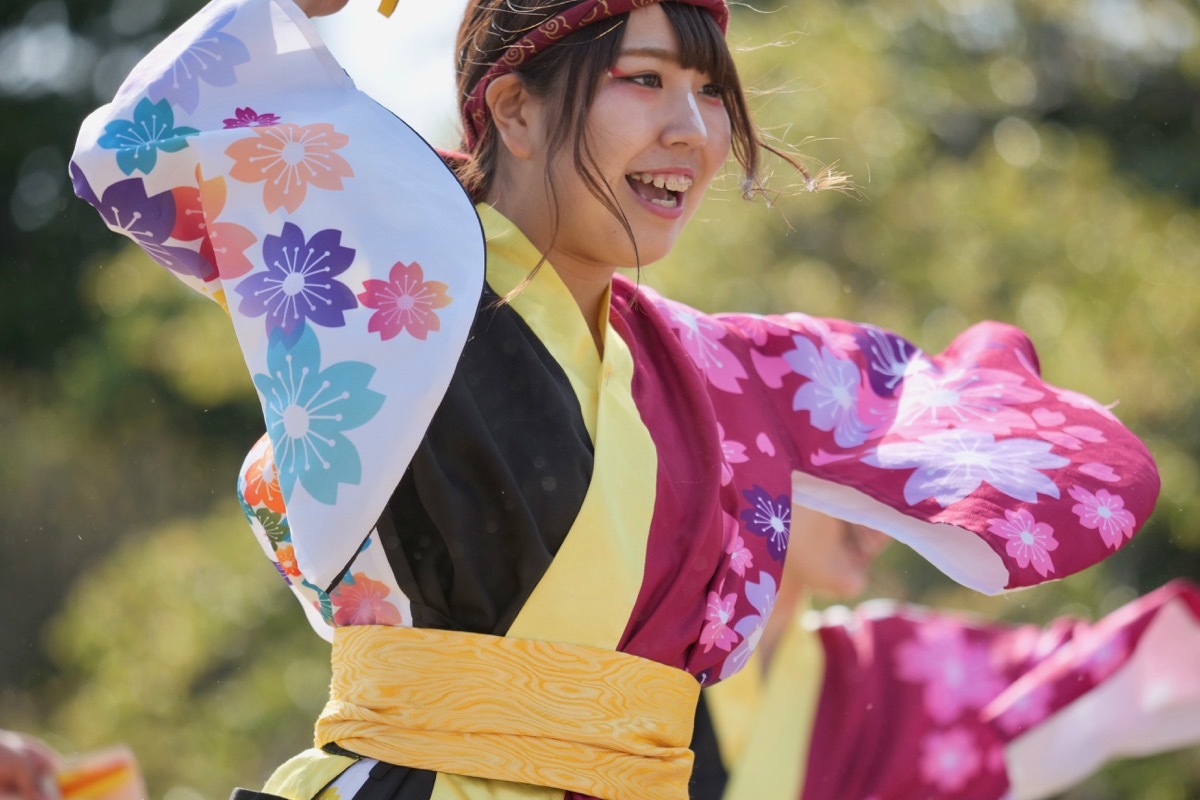 ２０１８川棚菜の花よさこいその５３（九州看護福祉大学飛翔隊その２）_a0009554_23161338.jpg