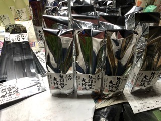 松坂屋名古屋店　試飲販売分　レッテル張り・・・_d0007957_15560515.jpg