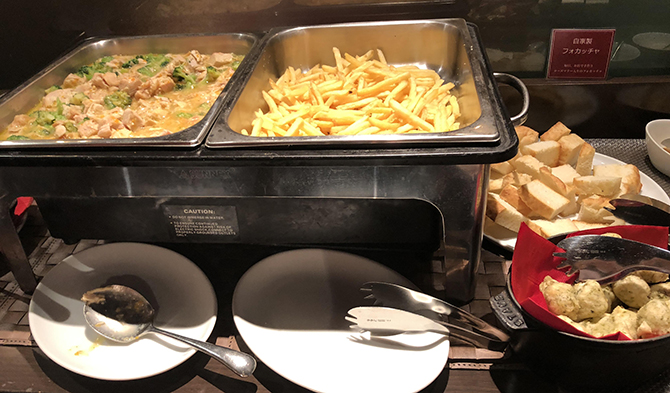 冷製ウニパスタがうまい!札幌ミア・アンジェラ(Mia Angela)池内店_e0171573_22183576.jpg