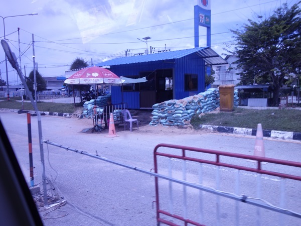 d0360509_1852854.jpg