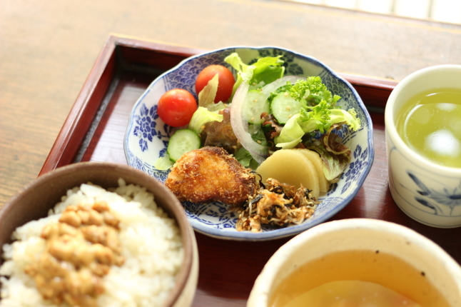 休日に動かない人ほど、疲れが取れない。_f0354014_20142880.jpg