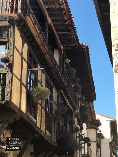 Santillana del Mar サンティーリャーナ・デル・マル_c0213220_08570258.jpg