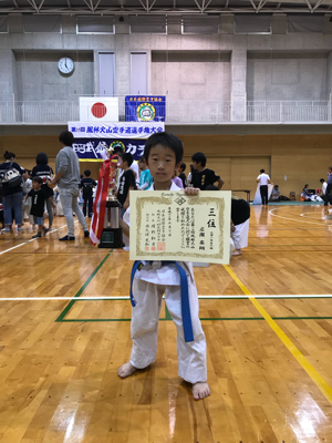 風林火山空手道選手権大会_b0326037_21462362.jpg