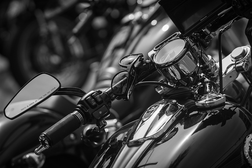 Iron Horses In Black & White_d0353489_19173867.jpg
