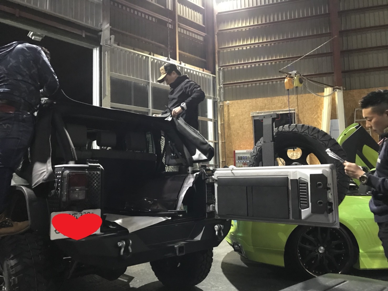 6月18日(月)トミーベース カスタムブログ☆Y様プリウスα☆M様ワゴンRが納車となりました☆_b0127002_12103674.jpg