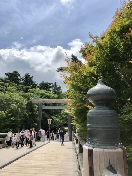 e0165019_08481306.jpeg