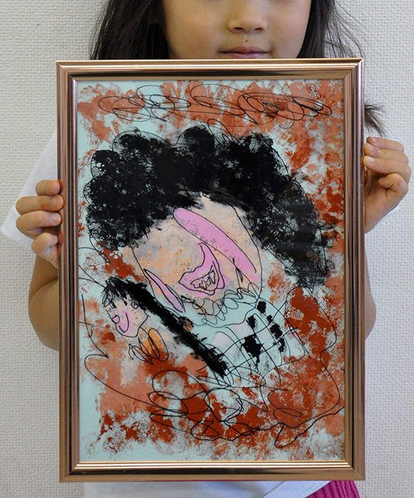 児童画クラス お父さんのガラス絵_b0212226_18534016.jpg
