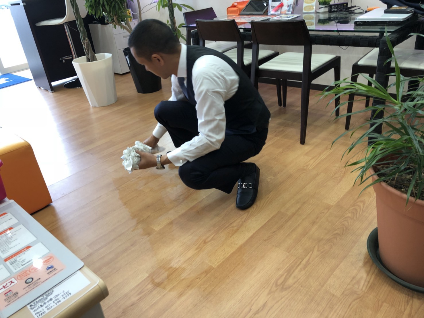 6月20日「火」みんなで書きますTOMMY本店ブログ♪ ランクル ハマー アルファード♪_b0127002_17405521.jpg