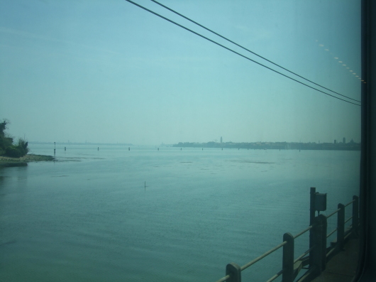 e0303431_18550333.jpg