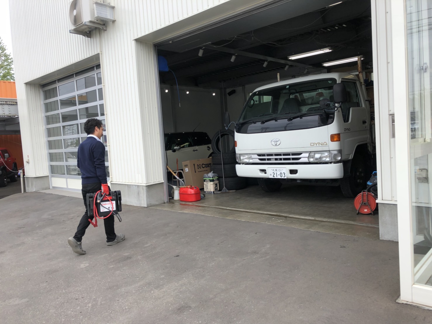6月21日(金)山本がお届けします。TOMMYの1日 ランクル ハマー アルファード_b0127002_18333251.jpg