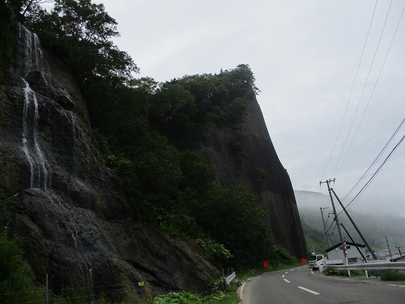 f0202703_21391652.jpg