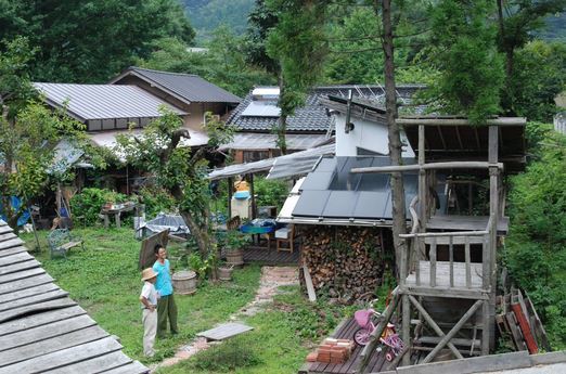 自給自足の幸田家 まっくわぁるど