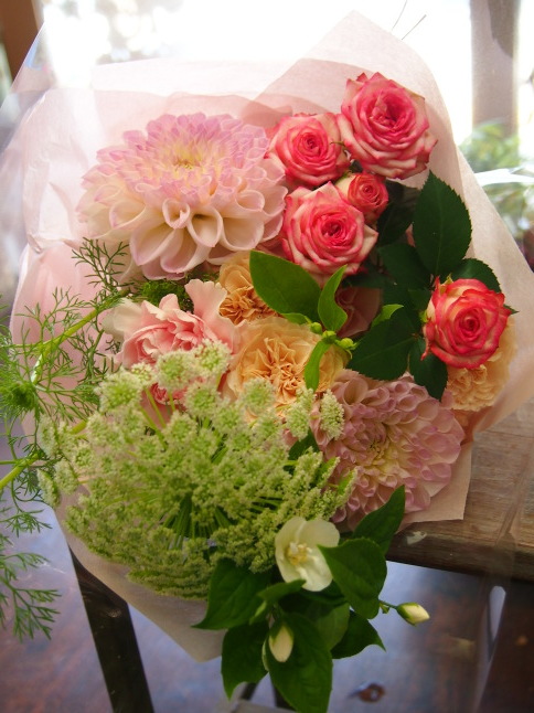 バラの花束お値段いくら ルーシュの花仕事 バラの花束お値段いくら ルーシュの花仕事
