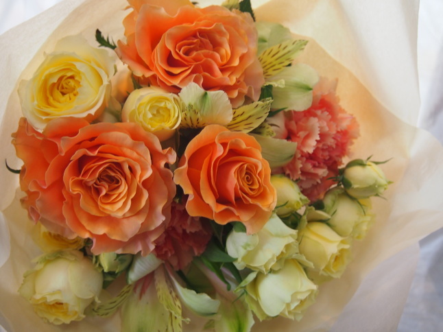 バラの花束お値段いくら ルーシュの花仕事