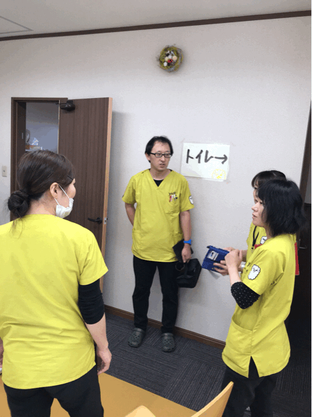 a0340668_08041043.gif