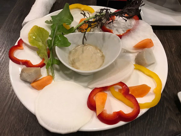 エロ うま 野菜 と 肉 バル カンビーフ 新宿 東 南口 店