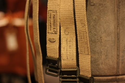 【DEAD STOCK】 \"FRENCH MILITARY CANVAS BELT\" & \"UK MILITARY 止血ベルト\" ご紹介_f0191324_08303683.jpg