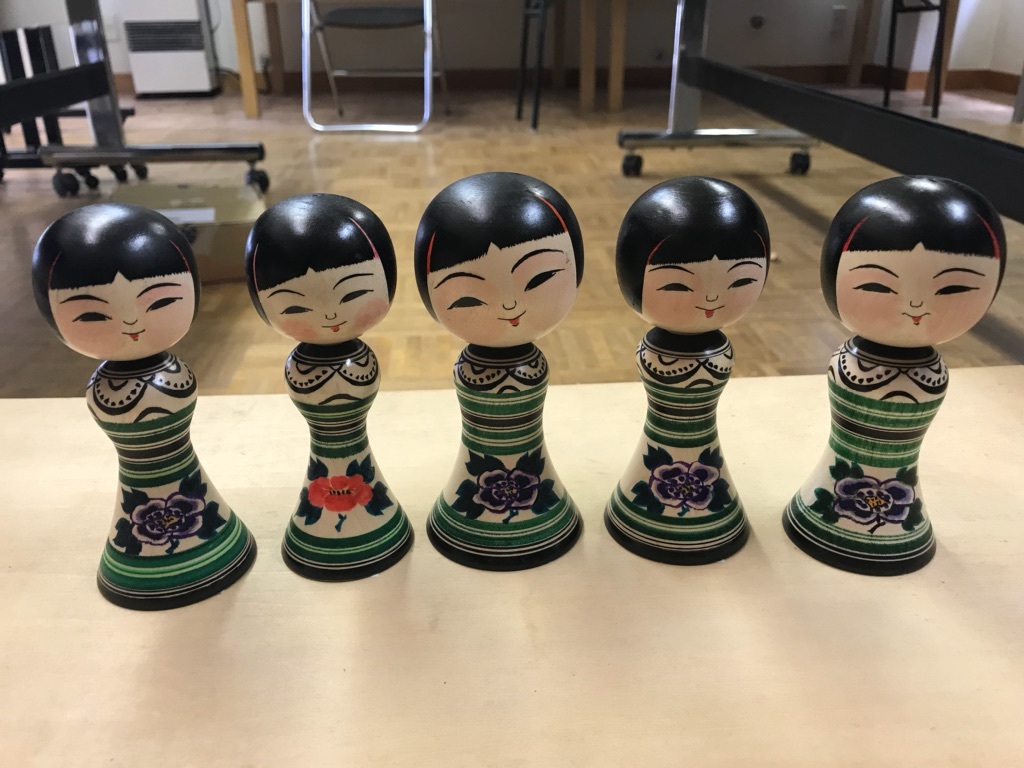6月/カメイ通販拡大ブログ(2)*津軽こけし・トークショー参加工人師匠こけし*_e0318040_12061272.jpg