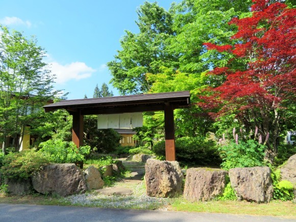 初夏の立山.2　ときしらずの宿　織花　@信濃大町温泉郷_f0032812_19453297.jpg