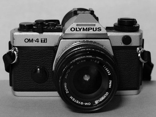 ショッピング販売 OLYMPUS OM4 Ti チタンブラック動作未確認 フィルムカメラ