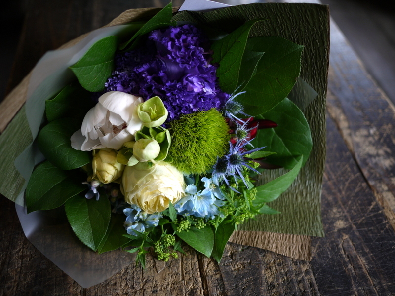 昇進のお祝いの花束 男性用 紫 青イメージ シック 18 06 22 札幌 花屋 Mell Flowers