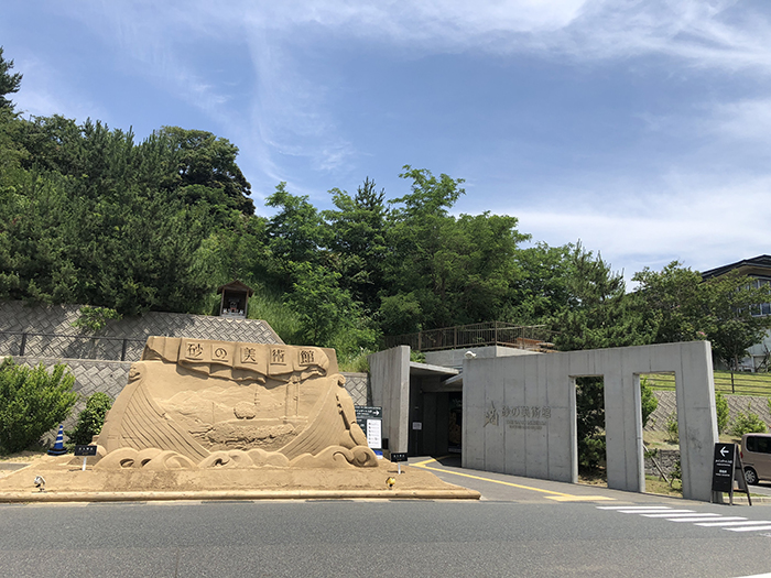 鳥取砂丘にある砂の美術館がすごい!!_e0171573_0562197.jpg