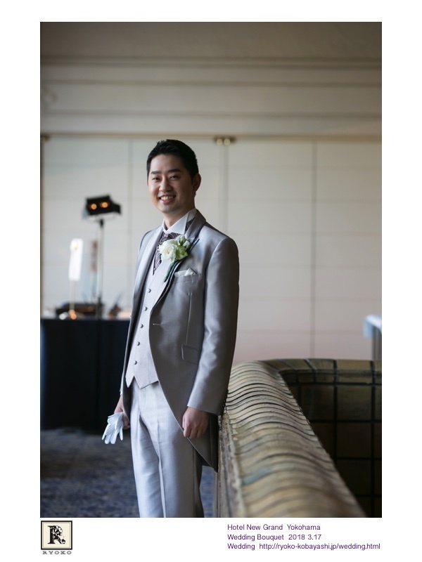 映画のワンシーンのような思わずうっとりしてしまうお写真をいただきました!Hotel New Grand Yokohama Wedding Bouquet 2018 3.17_c0128489_20561248.jpg
