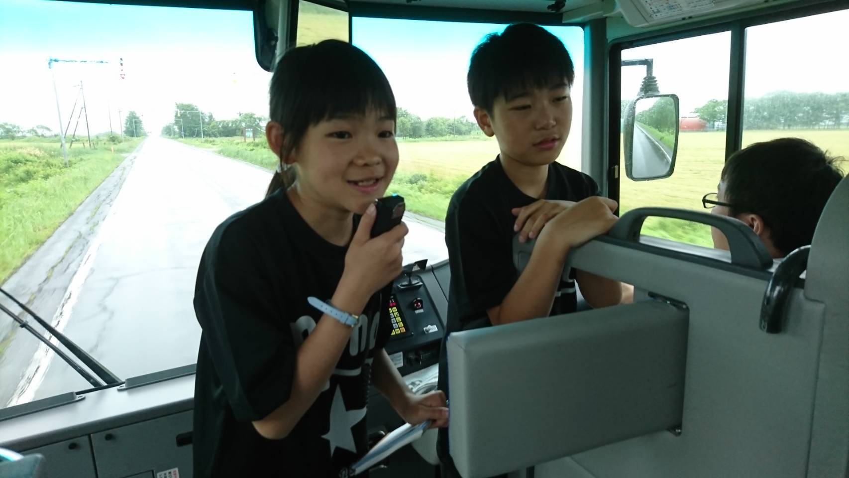 宿泊学習4 バスレク始まりました 羅臼町立羅臼小学校ブログ