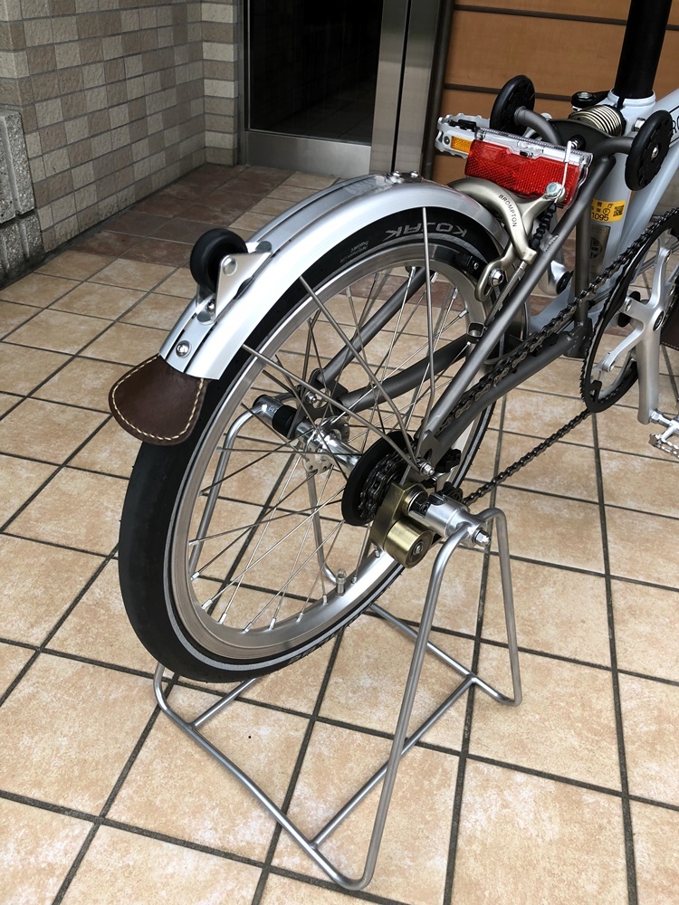 BROMPTON マッドガードフラップ装着！ : カルマックス タジマ -自転車 