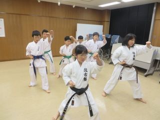 木曜空手　前田教室　手稲教室_c0118332_22273843.jpg