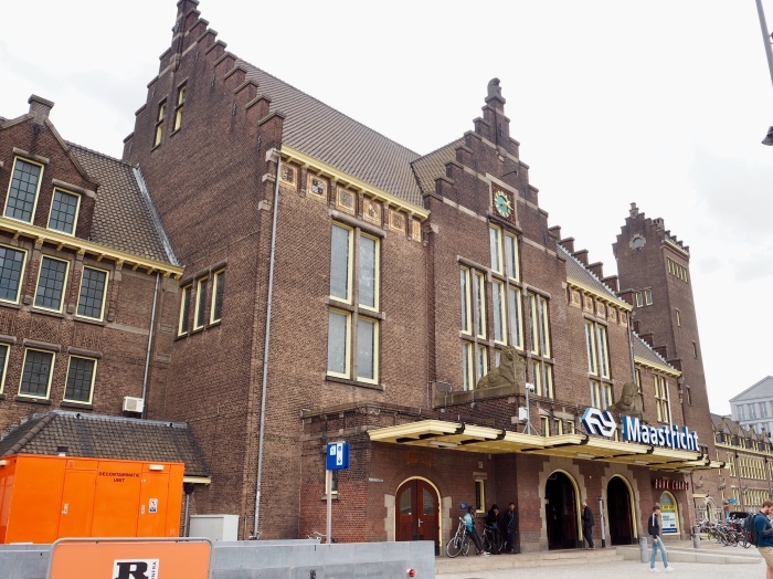f0238932_21052542.jpeg