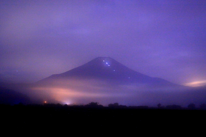 30年6月の富士 17 霧の忍野の富士 富士への散歩道 撮影記