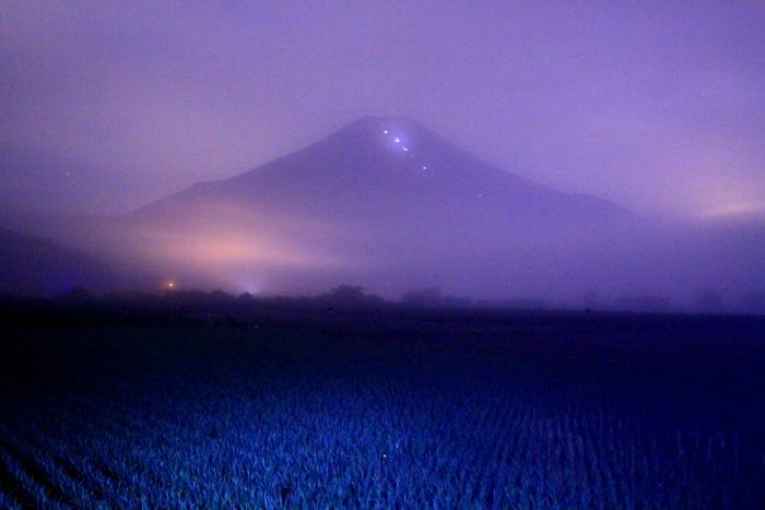30年6月の富士 17 霧の忍野の富士 富士への散歩道 撮影記