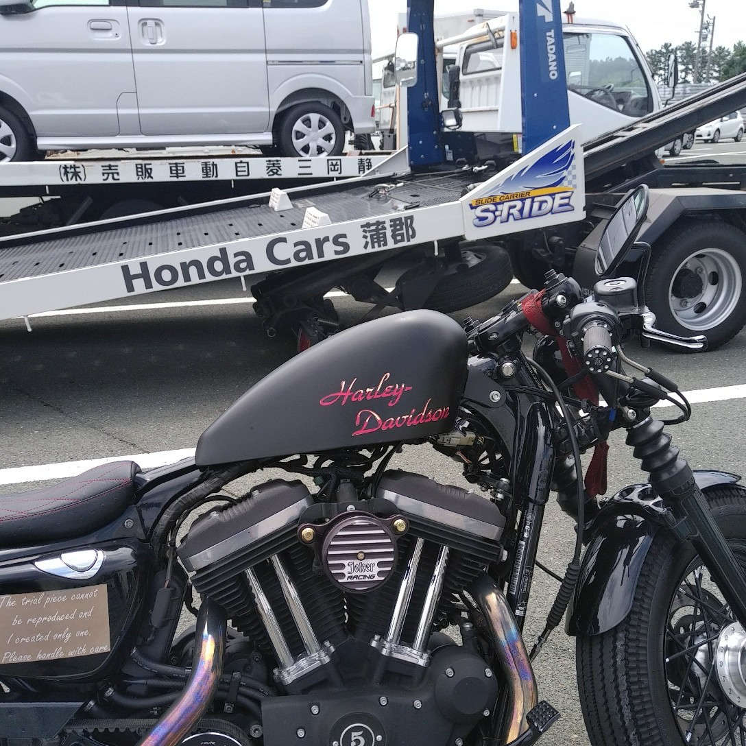 朝から車検に出かけて..._a0159215_00593717.jpg
