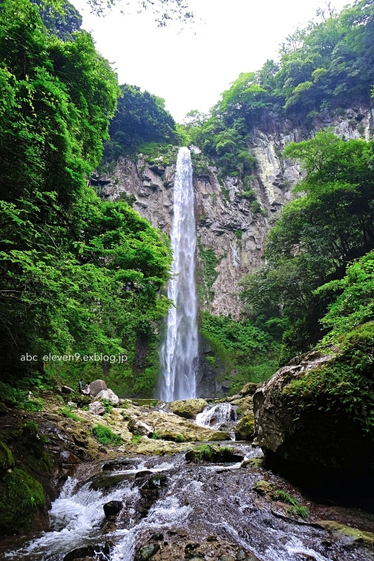 東椎屋の滝 A B C 東椎屋の滝 A B C
