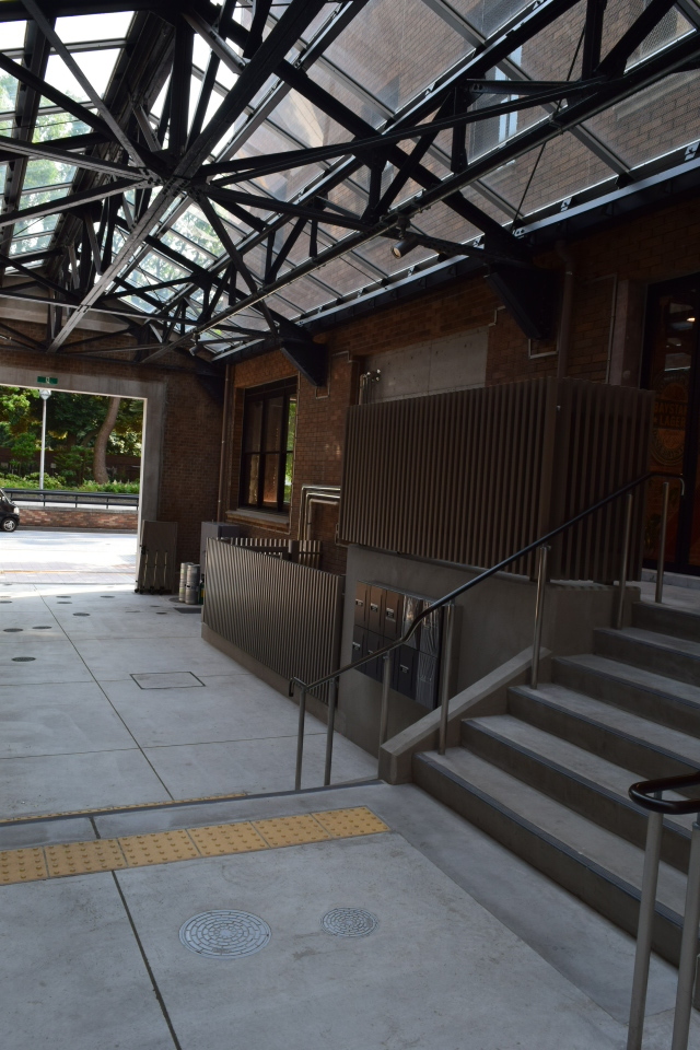 横浜中区日本大通りのTHE BAYS(昭和モダン建築再訪)_f0142606_12522684.jpg