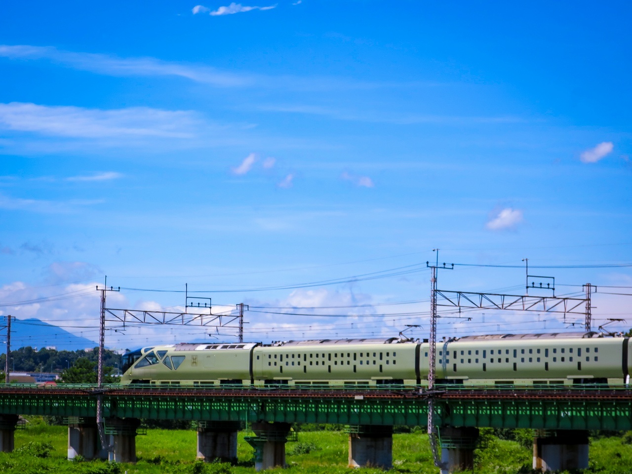 2018.6.30梅雨明けの夏空の下、TRAIN SUITE 四季島、多摩川を渡る!(中央線多摩川鉄橋)_e0321032_17364889.jpg