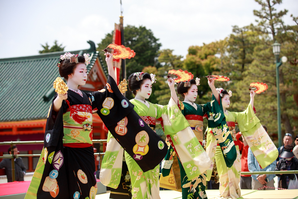  平安神宮例祭翌日祭！　　～宮川町～_b0128581_21115211.jpg